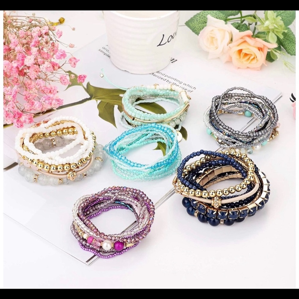 Blue premium stackable beaded bracelets - Picture 3 of 3